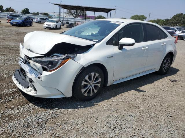 TOYOTA COROLLA LE 2021 with VIN JTDEAMDE0MJ032138 - Photo from auction
