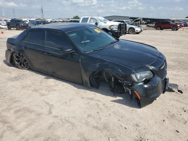 Photo 4 from auction – 2016 CHRYSLER 300 S with VIN 2C3CCABG3GH358143