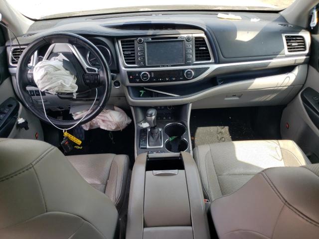 Photo 8 from auction – 2017 TOYOTA HIGHLANDER with VIN 5TDDZRFH3HS384471
