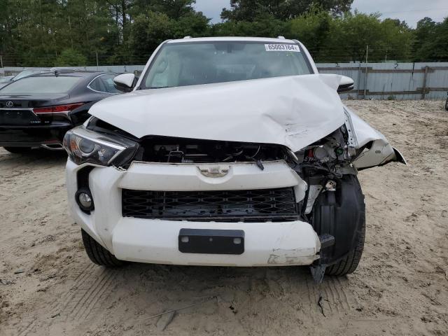 Photo 5 from auction – 2016 TOYOTA 4RUNNER SR with VIN JTEBU5JR6G5332461