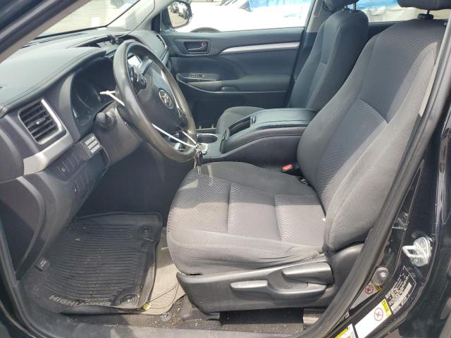 Photo 7 from auction – 2019 TOYOTA HIGHLANDER with VIN 5TDBZRFHXKS984659