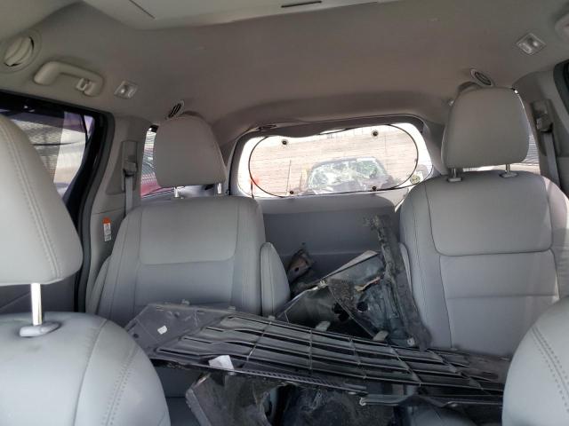 Photo 10 from auction – 2016 TOYOTA SIENNA XLE with VIN 5TDYK3DC5GS701840