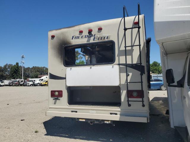 Photo 4 from auction – 2015 THOR MOTOR HOME with VIN 1FDXE4FS9FDA30126