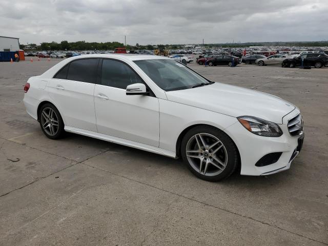 Photo 4 from auction – 2016 MERCEDES-BENZ E 350 with VIN WDDHF5KB7GB304069