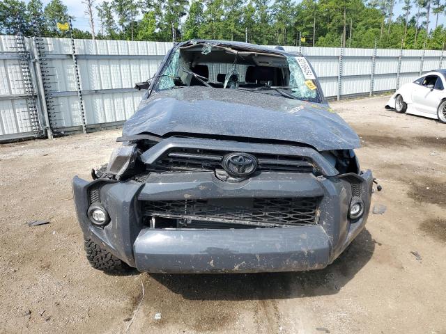 Photo 5 from auction – 2024 TOYOTA 4RUNNER SR with VIN JTEMU5JR2R6220035