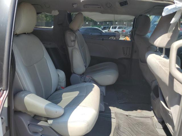 Photo 11 from auction – 2017 TOYOTA SIENNA LE with VIN 5TDKZ3DC3HS845471