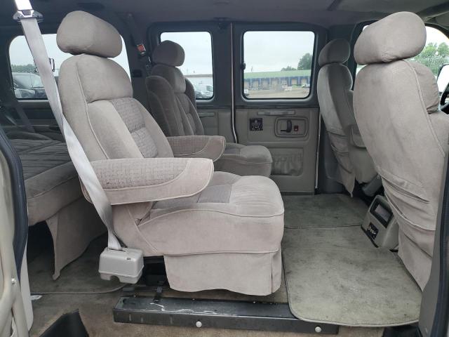 Photo 11 from auction – 2005 CHEVROLET EXPRESS G1 with VIN 1GBFG15T251269153