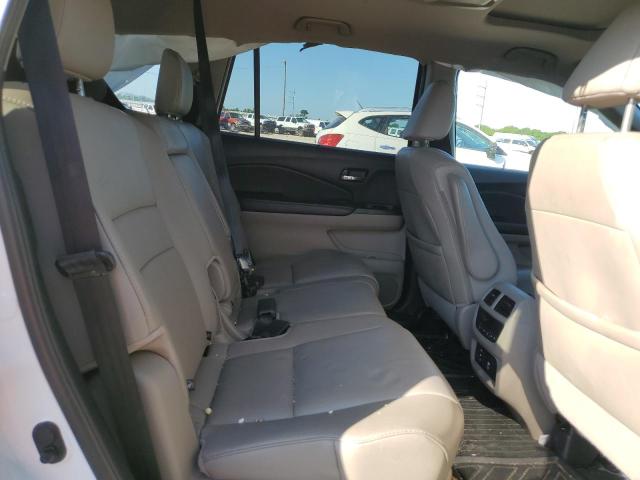 Photo 10 from auction – 2018 HONDA PILOT TOUR with VIN 5FNYF6H9XJB019942