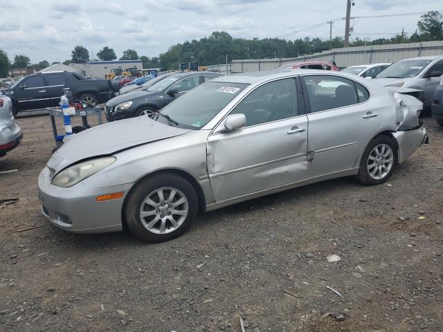 LEXUS ES 300 2002 with VIN JTHBF30G820029463 - Photo from auction