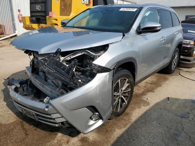 Photo 1 from auction – 2019 TOYOTA HIGHLANDER with VIN 5TDJZRFH0KS618527