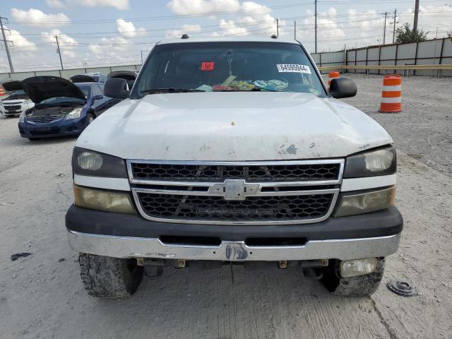 Photo 5 from auction – 2004 CHEVROLET SILVERADO with VIN 2GCEK13T241367925