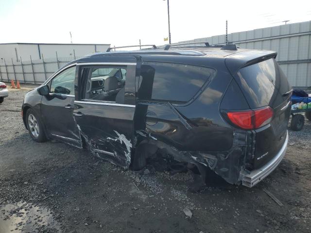 Photo 2 from auction – 2017 CHRYSLER PACIFICA with VIN 2C4RC1EG6HR578521