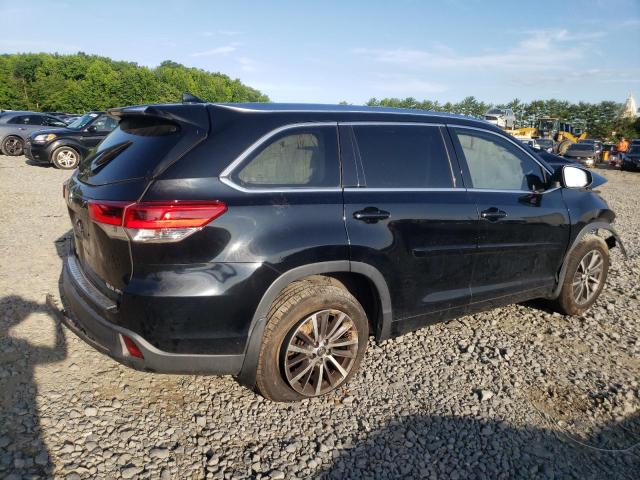 Photo 3 from auction – 2018 TOYOTA HIGHLANDER with VIN 5TDJZRFH1JS841500