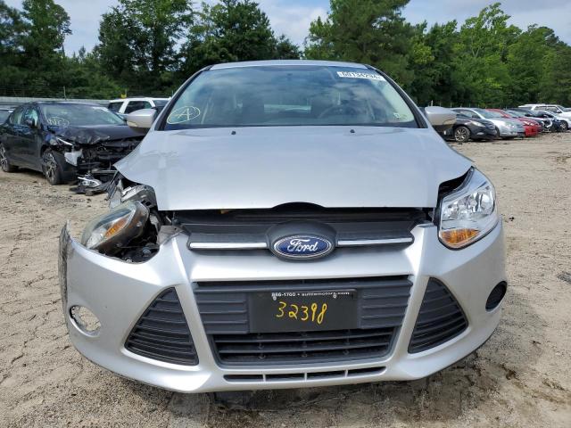 Foto 5 de la subasta – 2013 FORD FOCUS SE con VIN 1FADP3F27DL173984