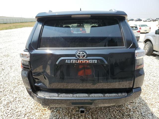 Photo 6 from auction – 2018 TOYOTA 4RUNNER SR with VIN JTEBU5JR3J5513377