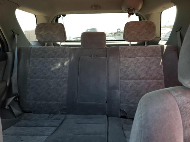 Photo 10 from auction – 2004 KIA SORENTO EX with VIN KNDJC733745263699