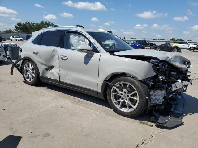 Photo 4 from auction – 2024 PORSCHE CAYENNE with VIN WP1AA2AY4RDA10598