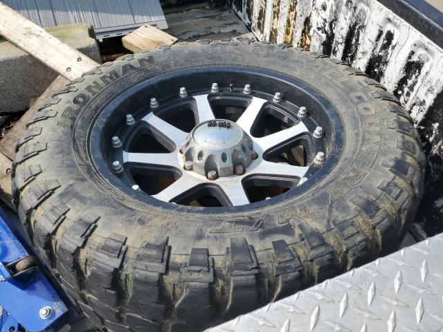 Photo 12 from auction – 2005 CHEVROLET SILVERADO with VIN 1GCHK33265F923101