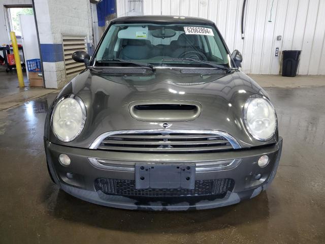 Photo 5 from auction – 2006 MINI COOPER S with VIN WMWRE33516TL22362