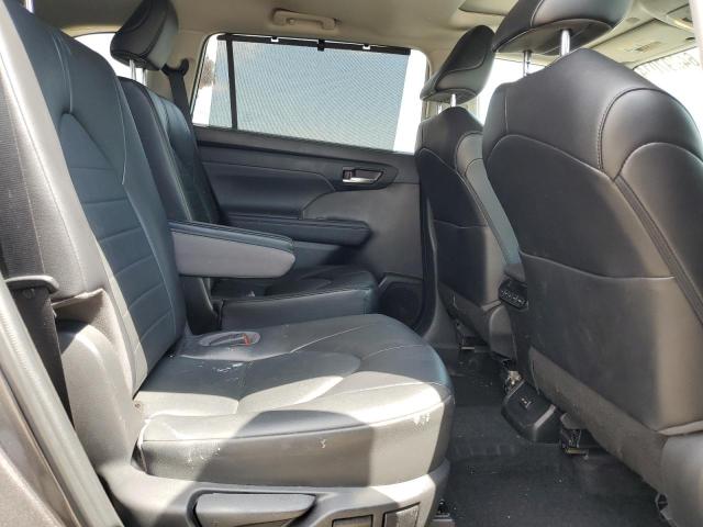 Photo 10 from auction – 2022 TOYOTA HIGHLANDER with VIN 5TDGZRAH3NS124524