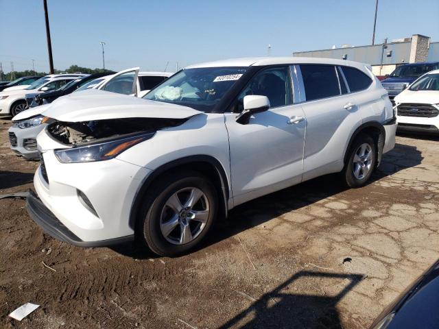 TOYOTA HIGHLANDER 2022 with VIN 5TDCZRBH2NS568104 - Photo from auction
