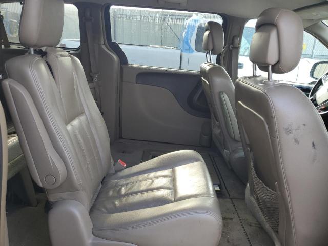 Photo 11 from auction – 2011 CHRYSLER TOWN & COU with VIN 2A4RR8DG1BR607319