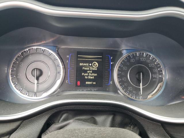 Photo 9 from auction – 2017 CHRYSLER 200 LX with VIN 1C3CCCFB7HN504143