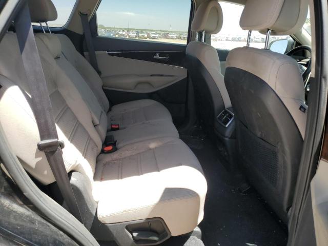 Photo 11 from auction – 2016 KIA SORENTO LX with VIN 5XYPG4A37GG013780