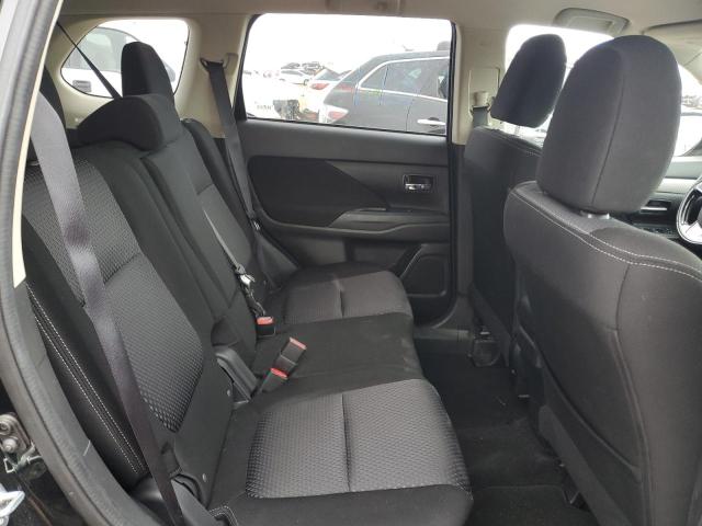 Photo 11 from auction – 2018 MITSUBISHI OUTLANDER with VIN JA4AD3A35JZ024028