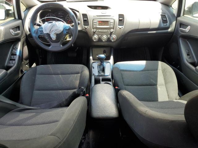 Photo 8 from auction – 2017 KIA FORTE LX with VIN 3KPFK4A75HE011893