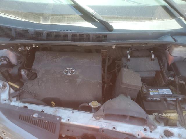 Photo 11 from auction – 2012 TOYOTA SIENNA XLE with VIN 5TDYK3DC4CS225106