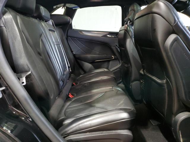 Photo 11 from auction – 2019 LINCOLN MKC RESERV with VIN 5LMCJ3D92KUL15049