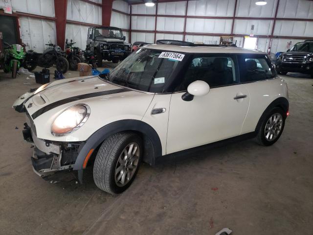 MINI COOPER S 2015 with VIN WMWXP7C54F2A41092 - Photo from auction