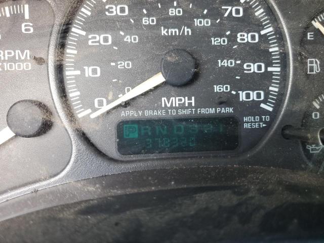 Photo 9 from auction – 2001 CHEVROLET SILVERADO with VIN 1GCGC13U01F183621