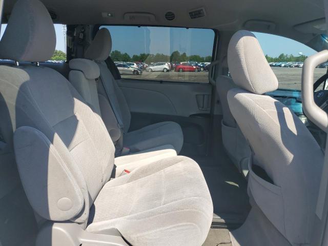 Photo 11 from auction – 2015 TOYOTA SIENNA LE with VIN 5TDKK3DC0FS576864