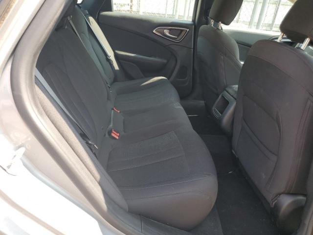 Photo 10 from auction – 2015 CHRYSLER 200 LIMITE with VIN 1C3CCCAB3FN729146