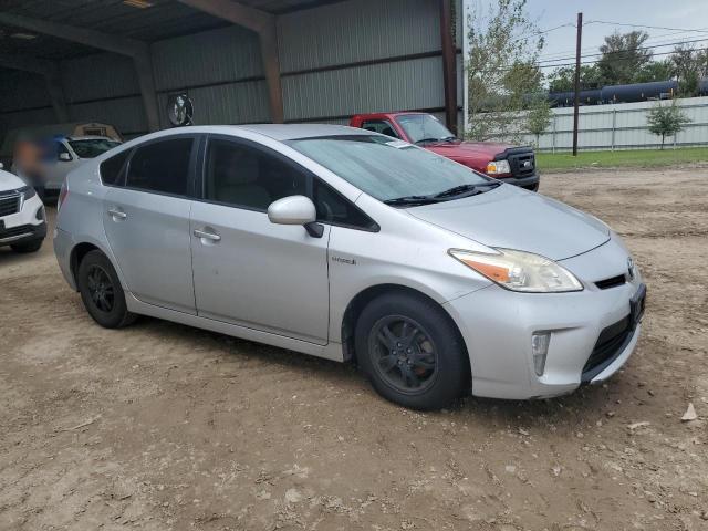 Photo 4 from auction – 2015 TOYOTA PRIUS with VIN JTDKN3DU4F0406719