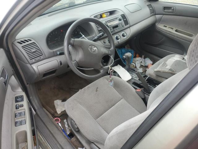 Photo 8 from auction – 2002 TOYOTA CAMRY LE with VIN 4T1BE32K12U511573