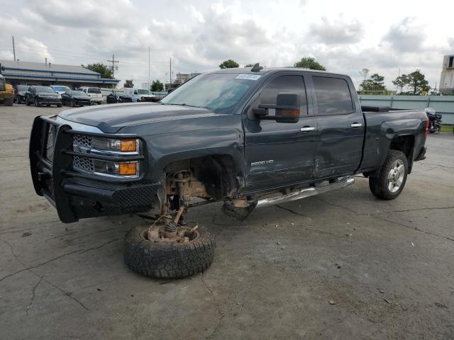 CHEVROLET SILVERADO 2019 z numerem VIN 1GC1KREG7KF260596 - Zdjęcie z aukcji