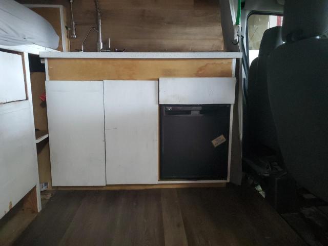 Photo 11 from auction – 2018 FORD TRANSIT T- with VIN 1FTYR2XG0JKA95799