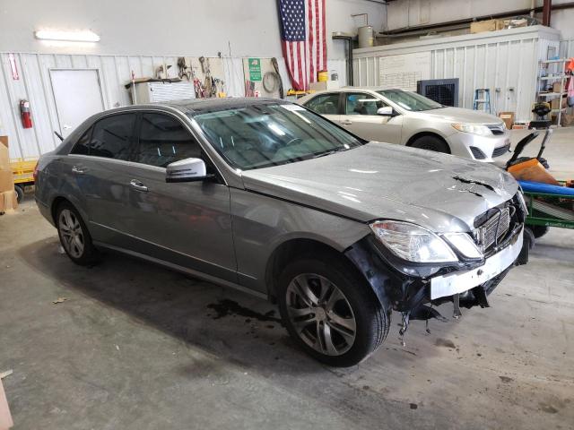 Photo 4 from auction – 2010 MERCEDES-BENZ E 550 4MAT with VIN WDDHF9AB5AA230320