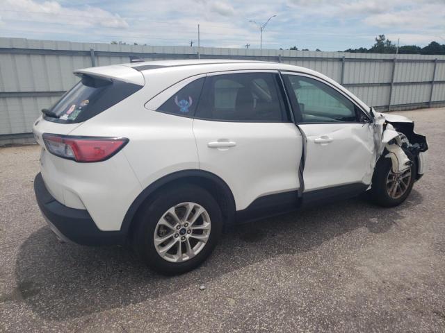 Photo 3 from auction – 2022 FORD ESCAPE SE with VIN 1FMCU0G66NUB13779