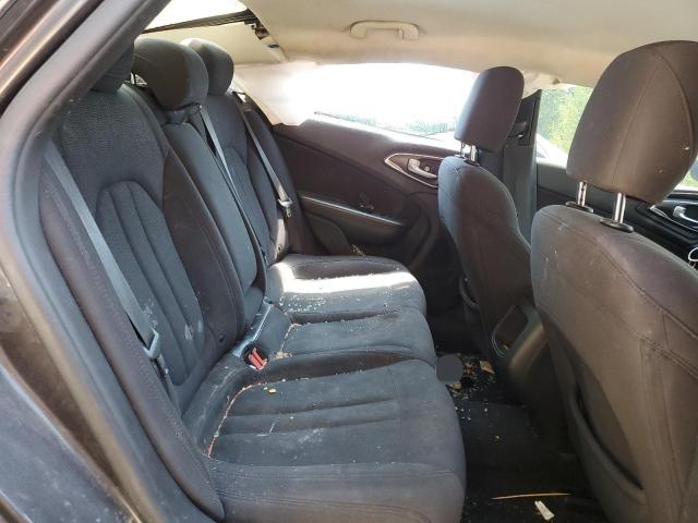 Photo 10 from auction – 2015 CHRYSLER 200 LIMITE with VIN 1C3CCCAB1FN640255