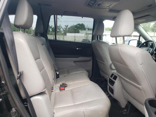 Photo 11 from auction – 2016 HONDA PILOT TOUR with VIN 5FNYF6H93GB079764