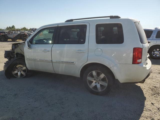 Photo 2 from auction – 2015 HONDA PILOT TOUR with VIN 5FNYF4H93FB041342