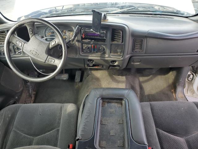 Photo 8 from auction – 2004 CHEVROLET SILVERADO with VIN 1GCEK19T34E358141