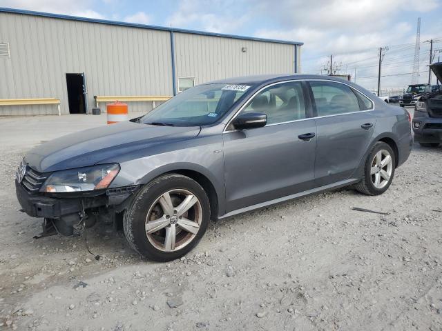 VOLKSWAGEN PASSAT S 2015 with VIN 1VWAS7A39FC116298 - Photo from auction
