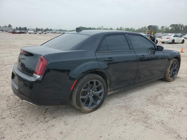 Photo 3 from auction – 2023 CHRYSLER 300 TOURIN with VIN 2C3CCAAG2PH600857