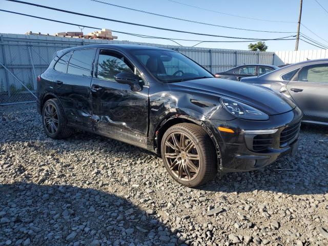Photo 4 from auction – 2015 PORSCHE CAYENNE with VIN WP1AF2A22FLA35028
