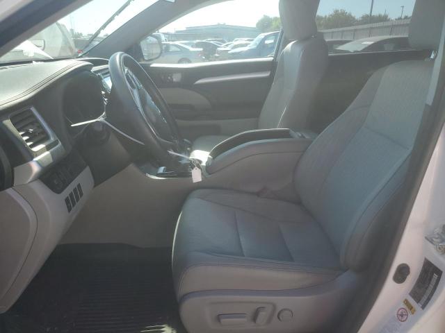 Photo 7 from auction – 2017 TOYOTA HIGHLANDER with VIN 5TDBZRFH5HS438893